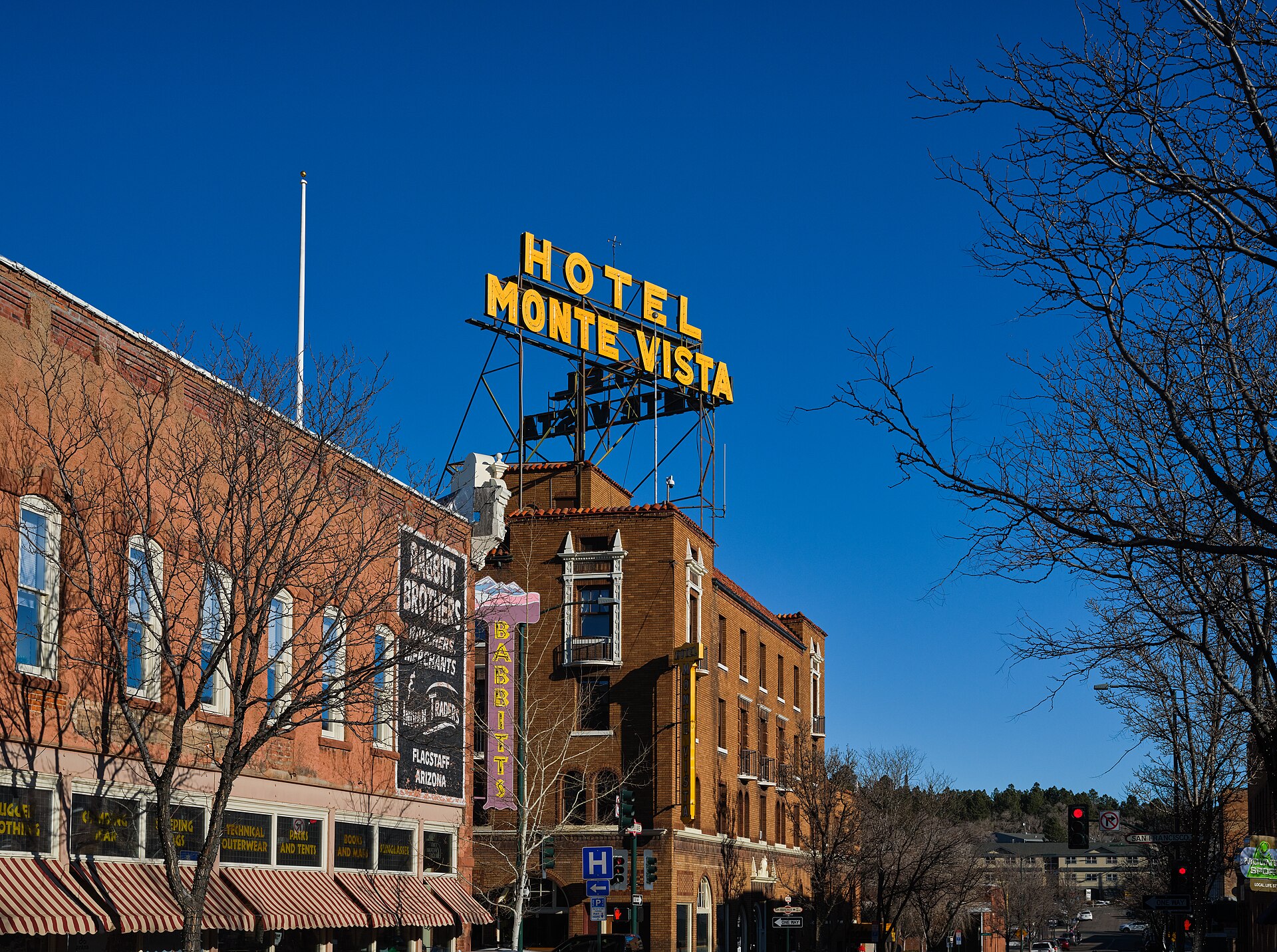 Flagstaff, AZ Cost of Living 2026: Housing, Snow, Wages